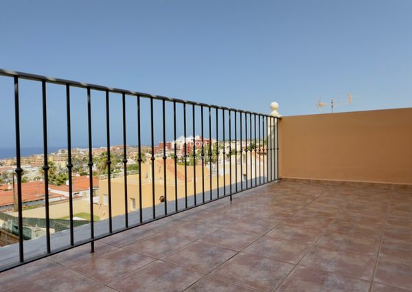 Chalet pareado · Alquiler a largo plazo ·