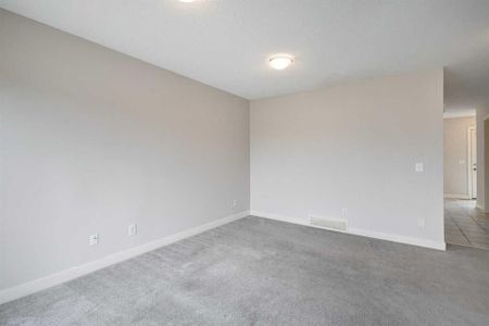 2504 Eversyde Avenue Southwest, Calgary - Photo 3