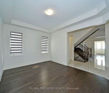 For Lease - 210 Mckean Drive, Whitchurch-Stouffville, Ontario - Photo 4