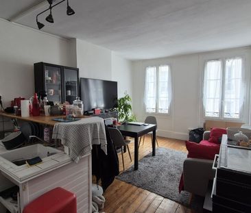 Location Appartement 3 pièces 54m² FONTAINEBLEAU 77300 - Photo 1