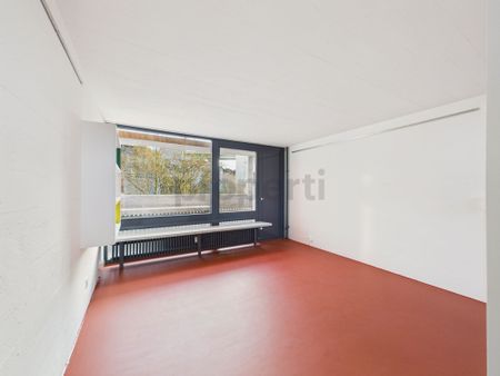 Newly renovated 5.5-room elegant duplex apartment with ideal location in Wünnewil-Flamatt - Photo 5