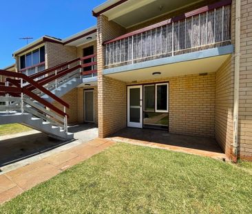 Renovated Unit with Air Con - Photo 3