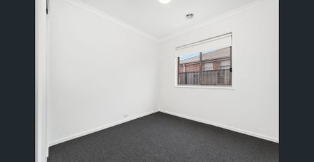 Near-New 3-Bedroom Gem in Prime Tarneit Location - Photo 5