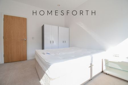 2 Bedroom Flat - Photo 3