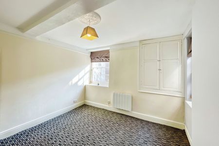 Fore Street, Tiverton - Photo 2