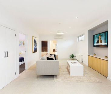 RENOVATED FAMILY HOME WITH SHEDDING AND OFFICE SPACE - Photo 4