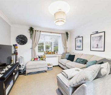 Missenden Gardens, Burnham, Slough, Buckinghamshire, SL1 - Photo 1