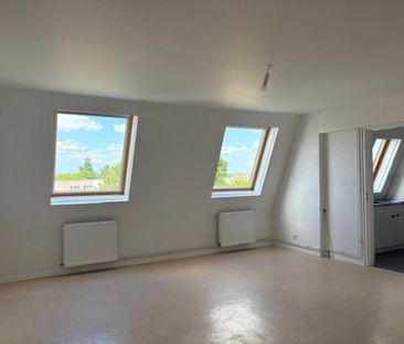 Location Appartement 4 pièces 79 m² La Châtre - Photo 4