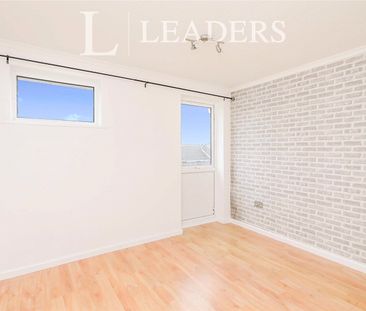 2 bedroom maisonette to rent Hastings Way, Sutton, Norwich, NR12 - Photo 2