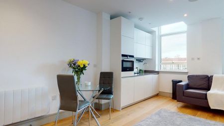 Studio to rent - Photo 5