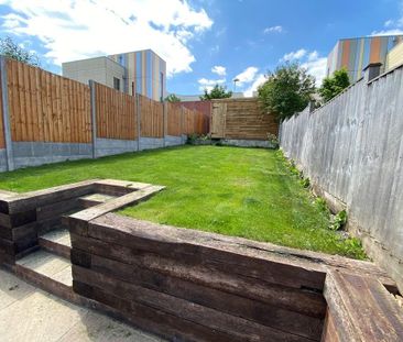 5 bedroom end of terrace house to rent - Photo 6