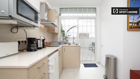 barcelona, Catalonia 08025 - Photo 5