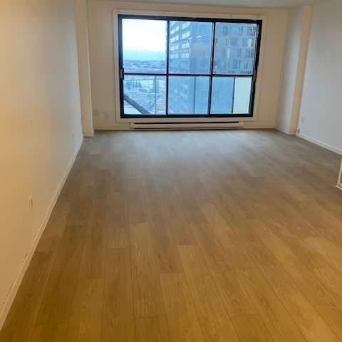 2 CH - 2 SDB - Longueuil - $1,850 /mo - Photo 1