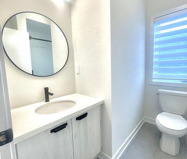 For Lease - 29 Chapple Lane, Richmond Hill, Ontario - Photo 4