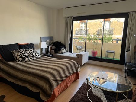 Très beau studio NON meublé de 33m² - Photo 5