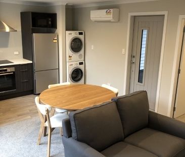 Located in the heart of the city, this stylish In The City townhous... - Photo 5