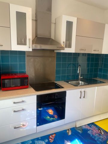 1 Bed Flat, Fulham Road, SW6 - Photo 2