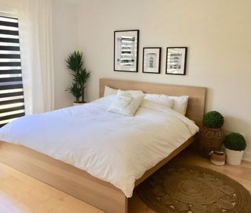 Magnifique condo rénové 4½ de 750 pi² face au parc Père-Marquette, ... - Photo 1