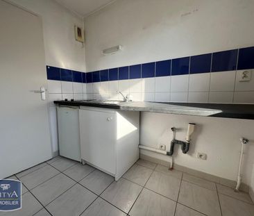 Location Appartement 2 pièces 51m² CAVAILLON 84300 - Photo 3