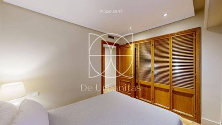 4 room luxury Flat for rent in Madrid, Spain - Photo 4