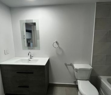 Rue Quesnel, H3J 1G7, Montréal - Photo 2