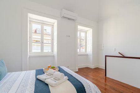 Rua do Alto de Vila, Porto, Braga 4150-059 - Photo 3