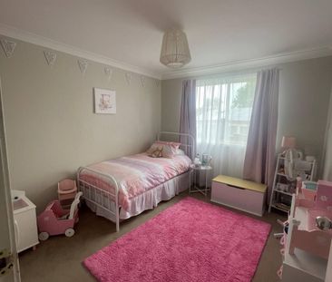 3 BEDROOM VILLA IN GREAT LOCATION -AVAILABLE 19TH JANUARY 2026 - Photo 4