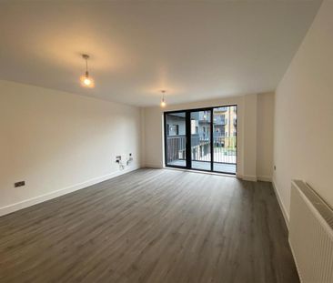 1 bedroom apartment to rent - Photo 2