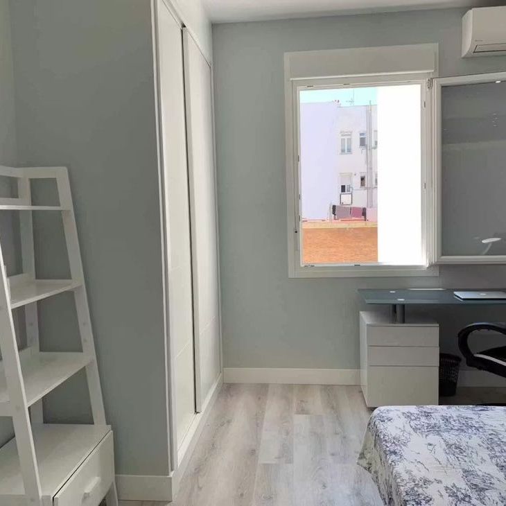 Calle de Fernández de los Ríos, Madrid, Community of Madrid 28015 - Foto 1