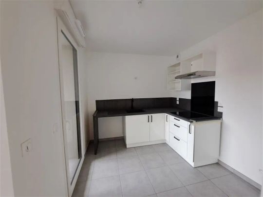 Location appartement 1 pièce - 28m² à Thonon les bains (74200) - Photo 1