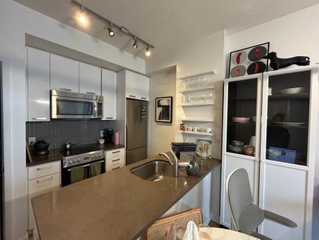 For Lease - 295 Adelaide Street Unit# 2310, Toronto, Ontario - Photo 4