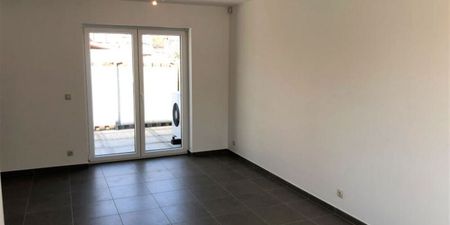 Eengezinswoning te huur in Péruwelz voor € 860 met 2 slaapkamers - Foto 4