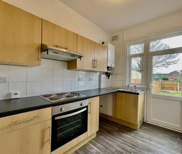 1 bed Flat Eastcote Grove, Southend-on-Sea, SS2 - Photo 2