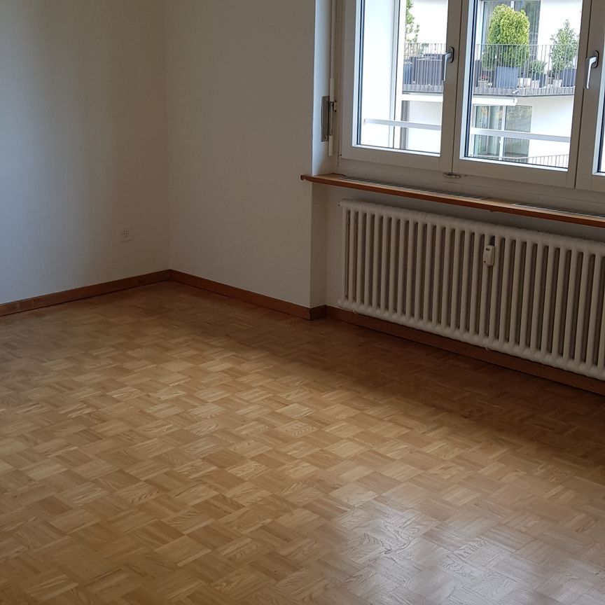 4142 Münchenstein, Emil Frey-Stasse 153 - Foto 1