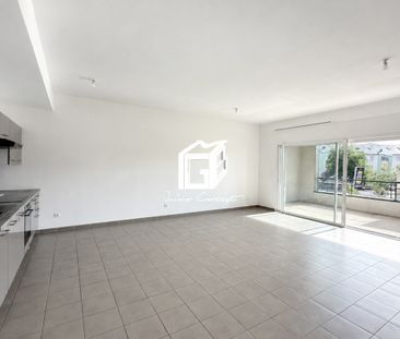 Location Appartement 3 pièces 78m² ONET LE CHATEAU 12850 - Photo 1