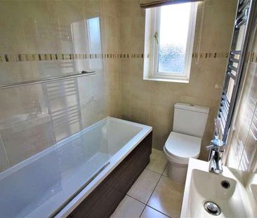 Commercial Road, Skelmanthorpe, HD8 - Photo 5