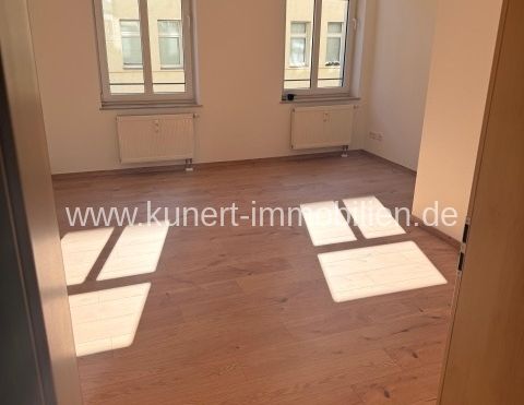 Attraktive 2-Zimmer-Wohnung mit Balkon im 1. OG ab sofort im Medizienerviertel z ... - Foto 1