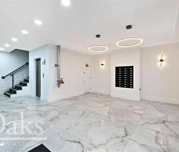 Dingwall Road, East Croydon, Surrey - Photo 6