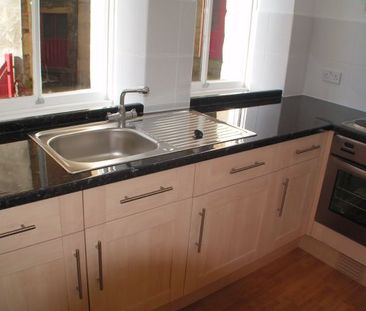 Howgate House, 3 Wellington Rd, Dewsbury, WF13 - Photo 1