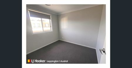 SPACIOUS & WELL SITUATED - Photo 3