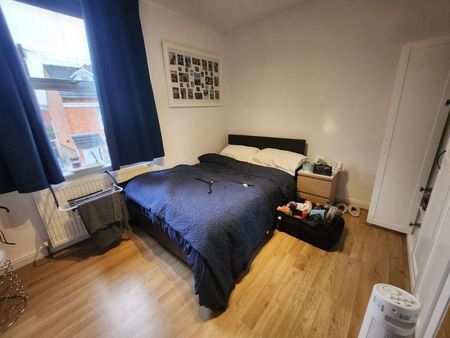 4 bedroom house share to rent - Photo 2