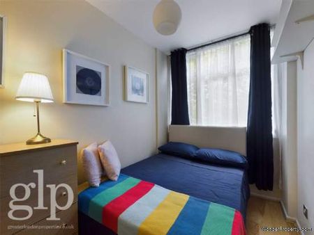 2 bedroom property to rent in London - Photo 2