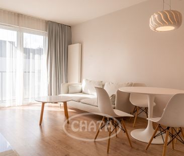 Nowoczesne m. z balkonem na Kępie Mieszczańskiej - Zdjęcie 1