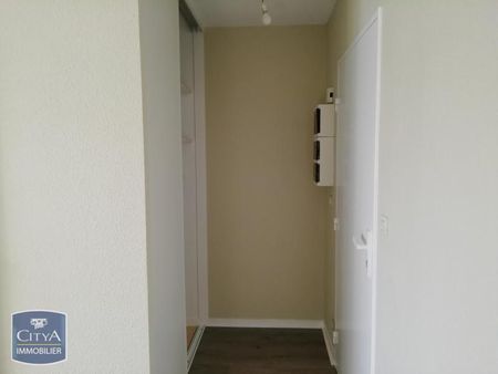 Location Appartement 1 pièce 28m² POITIERS 86000 - Photo 5
