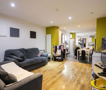 7 bedroom house to rent - Photo 1