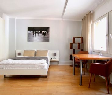 Stilvoll möbliertes Apartment im Herzen von Köln - Photo 1