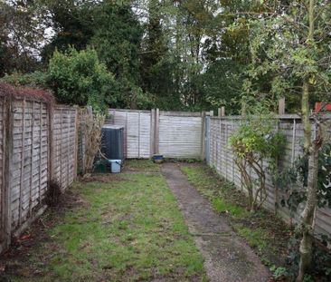 2 bedroom terraced house to rent - Photo 6