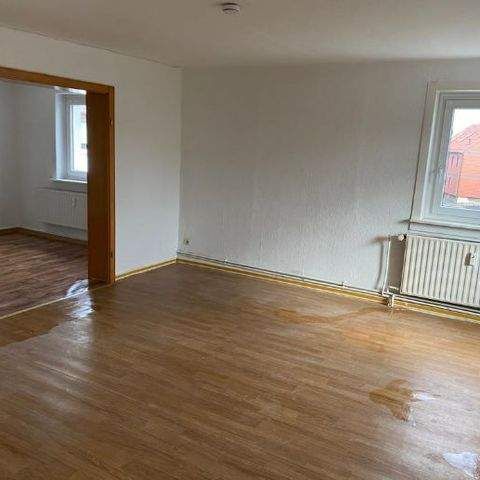 4 Zimmer und Esszimmer im 1.OG in Rosdorf - Photo 1