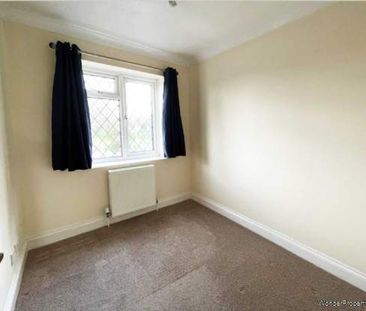 3 bedroom property to rent in Ferndown - Photo 2