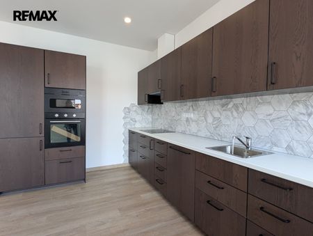 Pronájem bytu 3+kk 98 m², Na louži 258, Praha - Fotografie 5